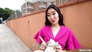 Asyalı birine oral seks karşılığında hızlıca para kazanmak
