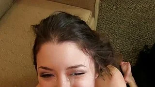 她是个新来的摄像头女孩，俄罗斯韩国少女被颜射了